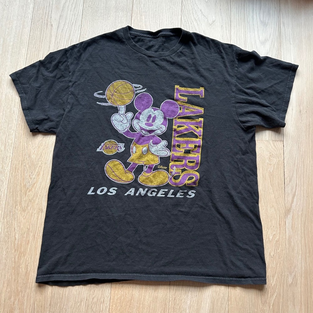 Junk Food LA Lakers Mickey Mouse T-Shirt M Faded Black Disney Graphic NBA Tee